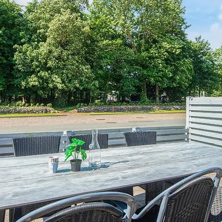 Prázdninový dům 6 Person In