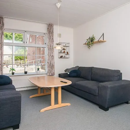 6 Person In * Højer